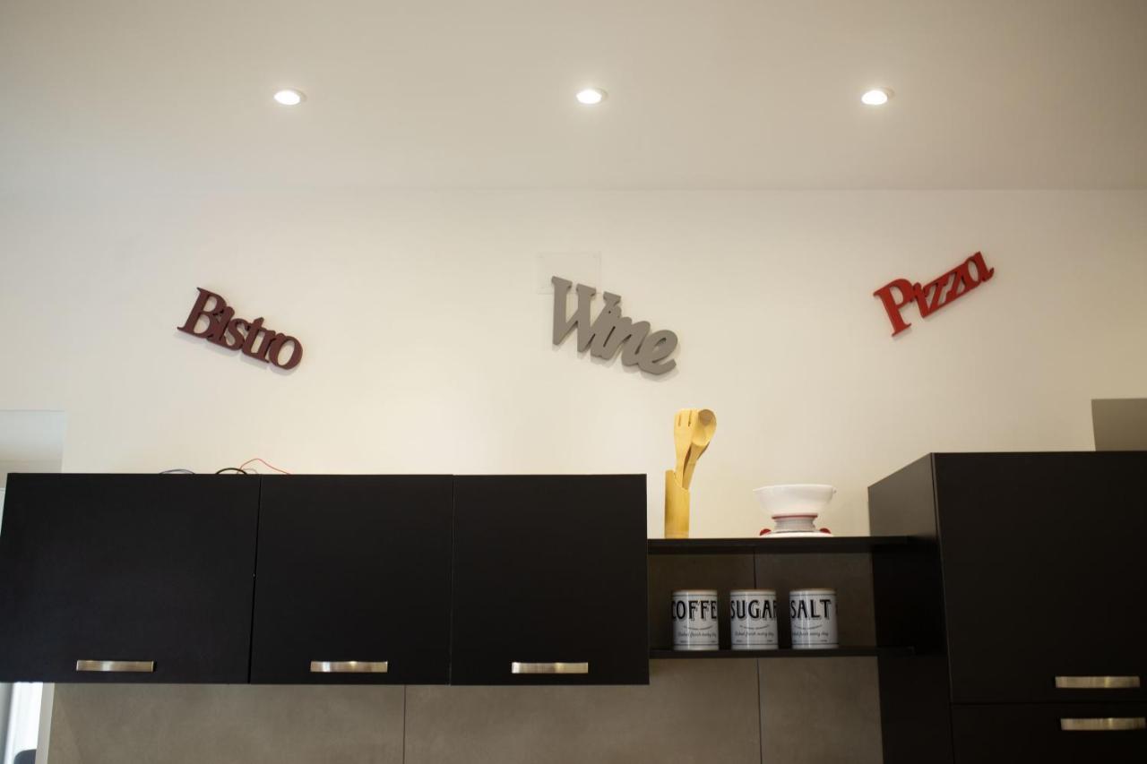 Napolidays Downtown By Dimorra Apartamento *